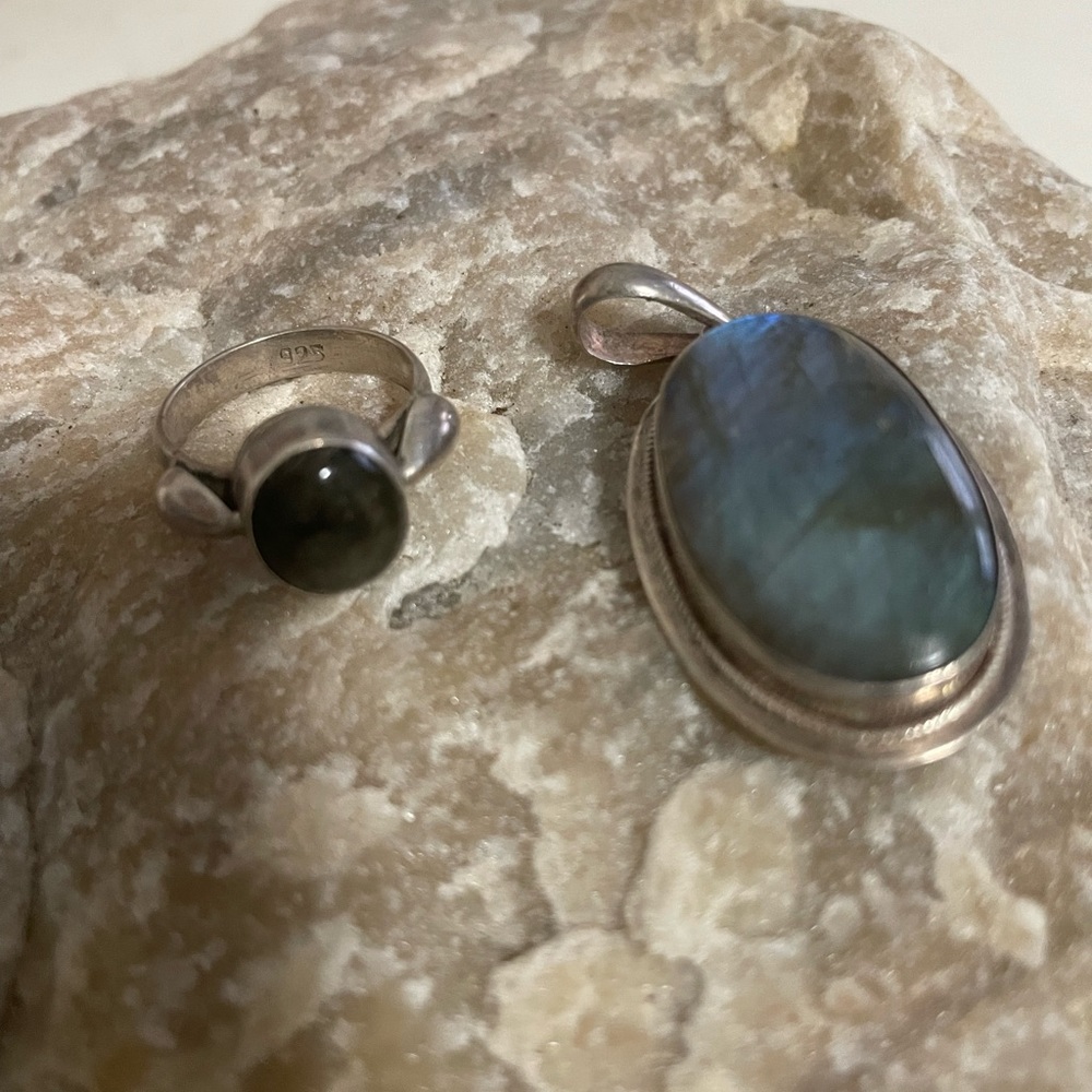 Labodorite silver pendant and ring